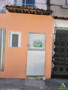Casa com 2 Quartos para alugar, 50m² no Cidade 2000, Fortaleza