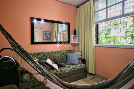 Casa com 2 Quartos à venda, 200m² no São João, Porto Alegre