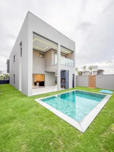 Casa de Condomínio com 4 Quartos à venda, 330m² no Cidade Alpha, Eusébio