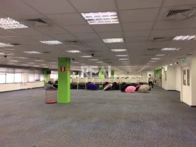 Sala Comercial para alugar, 1500m² no Cidade Industrial, Contagem