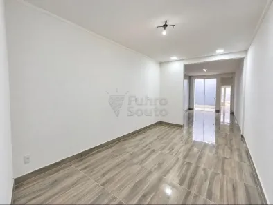 Casa com 1 Quarto à venda, 97m² no Centro, Pelotas