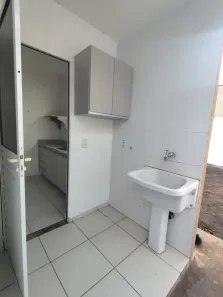 Casa com 3 Quartos para alugar, 90m² no Jardim Imperial, Cuiabá
