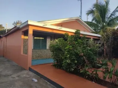 Fazenda/Sítio com 4 Quartos à venda, 371m² no Parque Maria Helena, Campinas