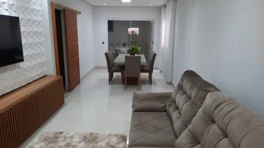 Casa com 2 Quartos à venda, 100m² no Jardim Domingos de Léo, Marília