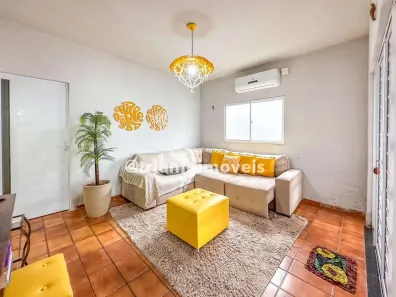 Casa com 3 Quartos à venda, 230m² no Bela Vista, Teresina