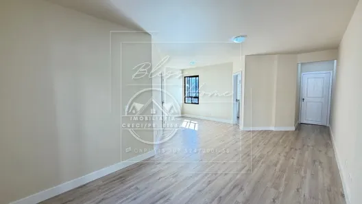 Apartamento com 3 Quartos à venda, 98m² no Cristo Rei, Curitiba