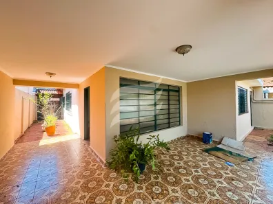 Casa com 3 Quartos à venda, 217m² no Bairro das Bandeiras, Araçatuba