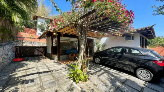 Casa com 4 Quartos à venda, 135m² no Enseada do Gancho, Armação dos Búzios