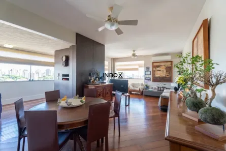 Apartamento com 3 Quartos à venda, 154m² no Mont Serrat, Porto Alegre