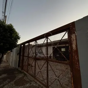 Casa com 3 Quartos à venda, 300m² no Alto Cafezal, Marília