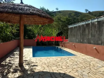 Fazenda/Sítio com 6 Quartos à venda, 200m² no Freitas, São José dos Campos