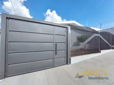 Casa com 3 Quartos à venda, 176m² no Jardim Taiti, São Carlos