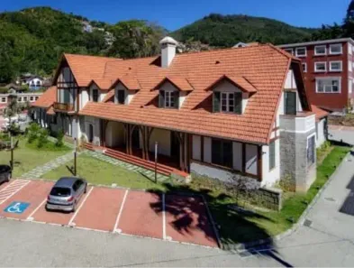 Ponto Comercial à venda, 46m² no Quarteirão Brasileiro, Petrópolis