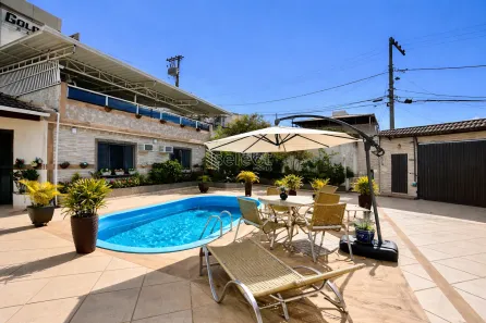 Casa com 3 Quartos à venda, 233m² no Aeroporto, Juiz de Fora