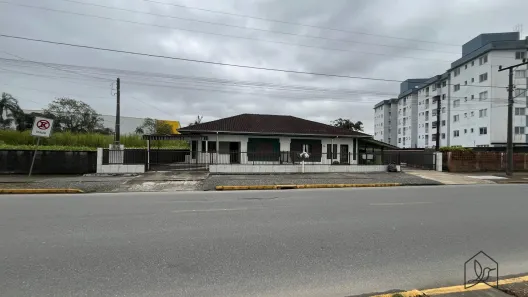 Lote/Terreno à venda, 1366m² no Pirabeiraba (Pirabeiraba), Joinville