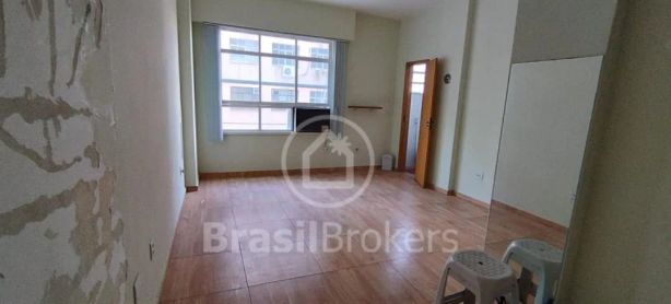 Sala Comercial à venda, 32m² no Centro, Rio de Janeiro