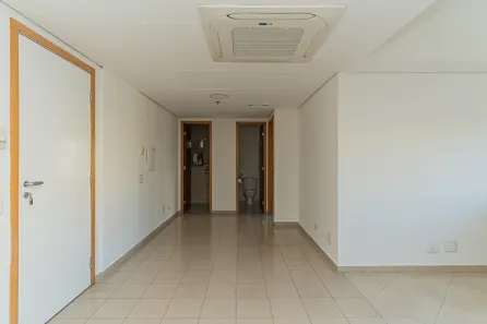 Ponto Comercial para alugar, 56m² no Liberdade, São Paulo