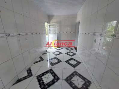Casa com 3 Quartos à venda, 250m² no Jardim Guilhermino, Guarulhos