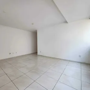 Apartamento com 2 Quartos para alugar, 60m² no Castelo, Belo Horizonte