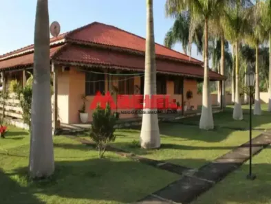 Fazenda/Sítio com 6 Quartos à venda, 360m² no , Salesópolis