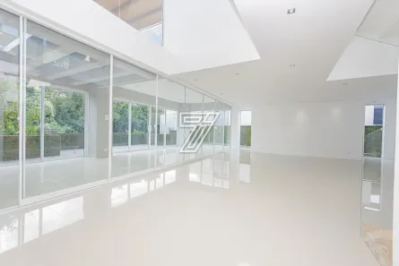 Casa de Condomínio com 4 Quartos à venda, 458m² no São Braz, Curitiba