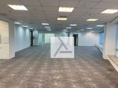 Sala Comercial para alugar, 448m² no Cidade Monções, São Paulo