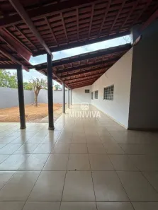 Casa com 3 Quartos à venda, 180m² no Jardim Brasilia, Porto Nacional