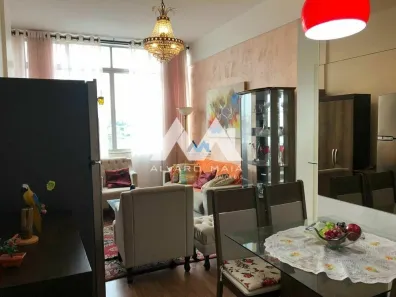 Apartamento com 2 Quartos para alugar, 58m² no Centro, Belo Horizonte