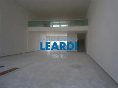 Casa com 1 Quarto para alugar, 350m² no Taquaral, Campinas