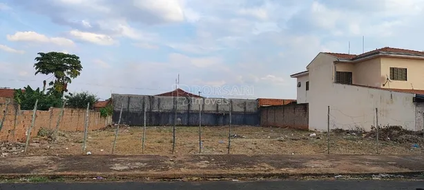 Lote/Terreno à venda, 300m² no Jardim Tabapuã (Vila Xavier), Araraquara
