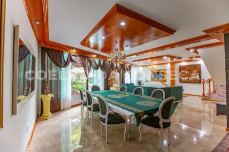 Casa com 4 Quartos à venda, 359m² no Sumaré, São Paulo