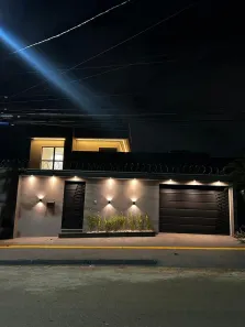Casa com 3 Quartos à venda, 210m² no Jardim Balneário Meia Ponte, Goiânia