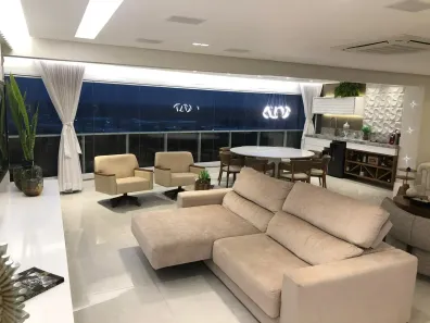 Apartamento com 4 Quartos à venda, 200m² no Pituaçu, Salvador