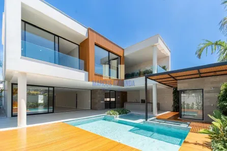 Casa de Condomínio com 5 Quartos à venda, 715m² no Barra da Tijuca, Rio de Janeiro