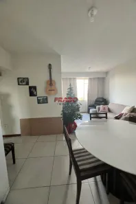 Apartamento com 3 Quartos à venda, 70m² no Vila Marumby, Maringá
