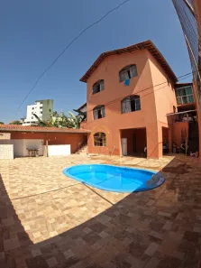 Casa com 3 Quartos à venda, 200m² no Caiçaras, Belo Horizonte