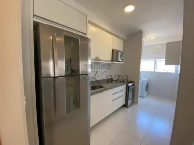 Apartamento com 2 Quartos para alugar, 70m² no Parque Santo Antônio, Jacareí
