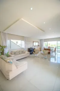 Sobrado com 4 Quartos à venda, 372m² no Jardim Aracy, Mogi das Cruzes