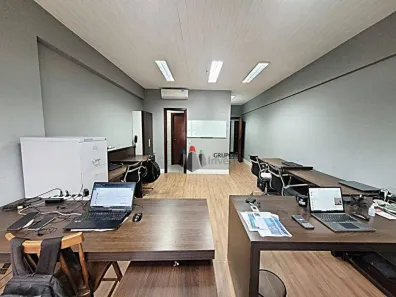 Sala Comercial à venda, 35m² no Centro, Campinas