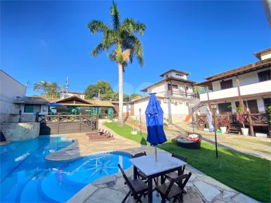 Ponto Comercial com 9 Quartos à venda, 300m² no Albatroz, Armação dos Búzios