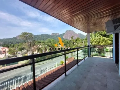 Casa com 3 Quartos à venda, 60000m² no Taquara, Rio de Janeiro