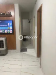 Casa de Condomínio com 3 Quartos à venda, 80m² no Aclimação, Uberlândia