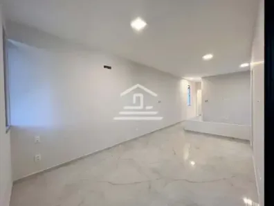 Sobrado com 4 Quartos à venda, 144m² no Mangabeira, Eusébio