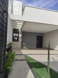 Sobrado com 4 Quartos à venda, 163m² no Setor Três Marias, Goiânia