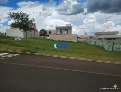 Lote/Terreno à venda, 372m² no Parque Universitário, Franca