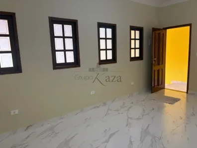 Casa com 2 Quartos para alugar, 102m² no Residencial São Francisco, São José dos Campos