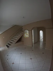 Casa com 3 Quartos para alugar, 70m² no Ouro Preto, Belo Horizonte