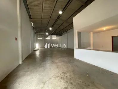 Galpão/Depósito/Armazém para alugar, 290m² no Tibery, Uberlândia