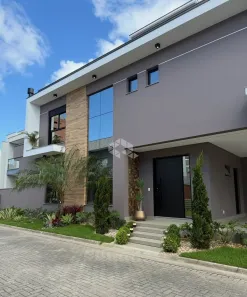 Casa de Condomínio com 3 Quartos à venda, 182m² no Beira Rio, Biguaçu