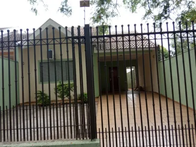 Casa com 3 Quartos à venda, 141m² no Zona 06, Maringá